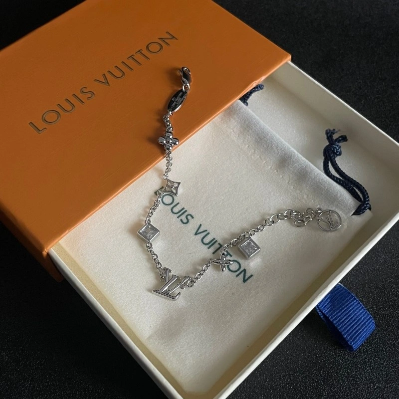 Louis Vuitton Bracelets WellDesigned 248291