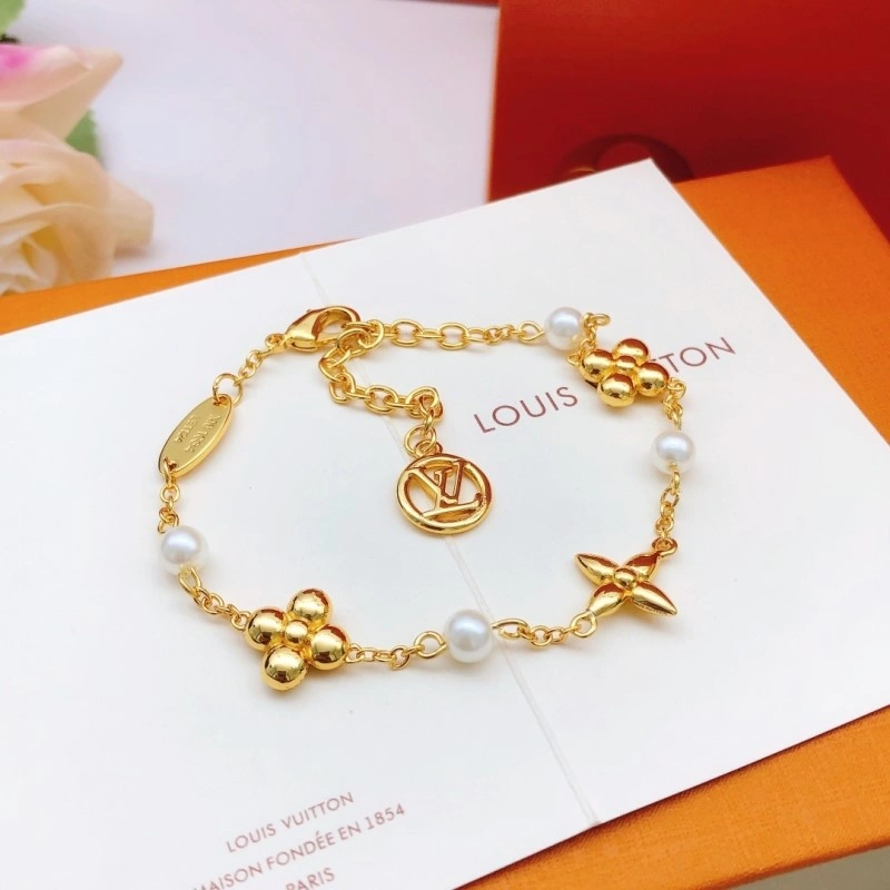 Louis Vuitton Bracelets Sophisticated 248267