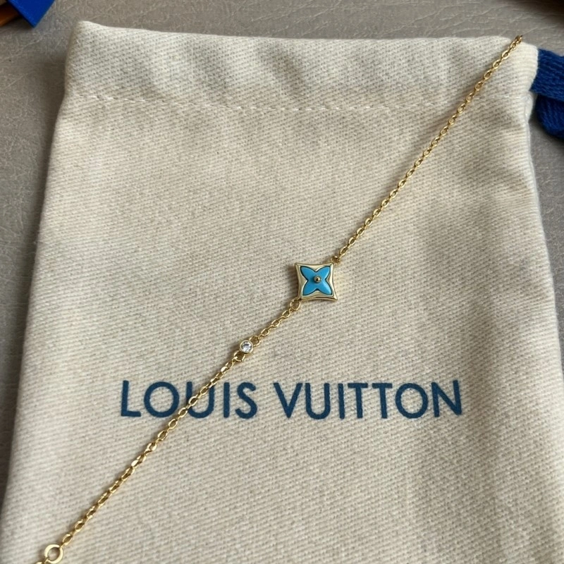 Lightweight Louis Vuitton Bracelets 248275
