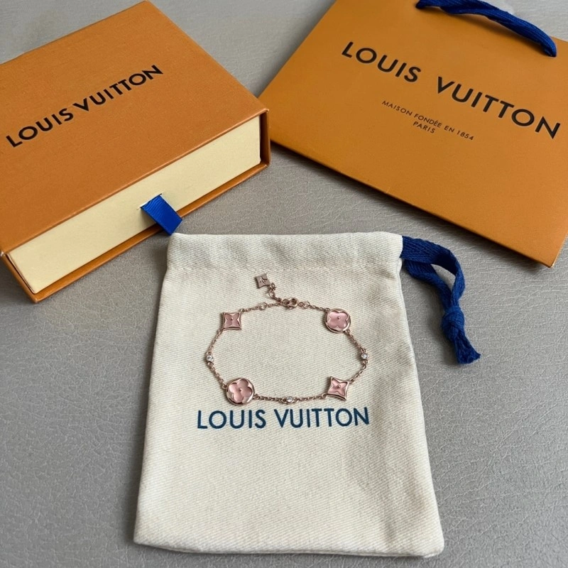 Sophisticated Louis Vuitton Bracelets 248284