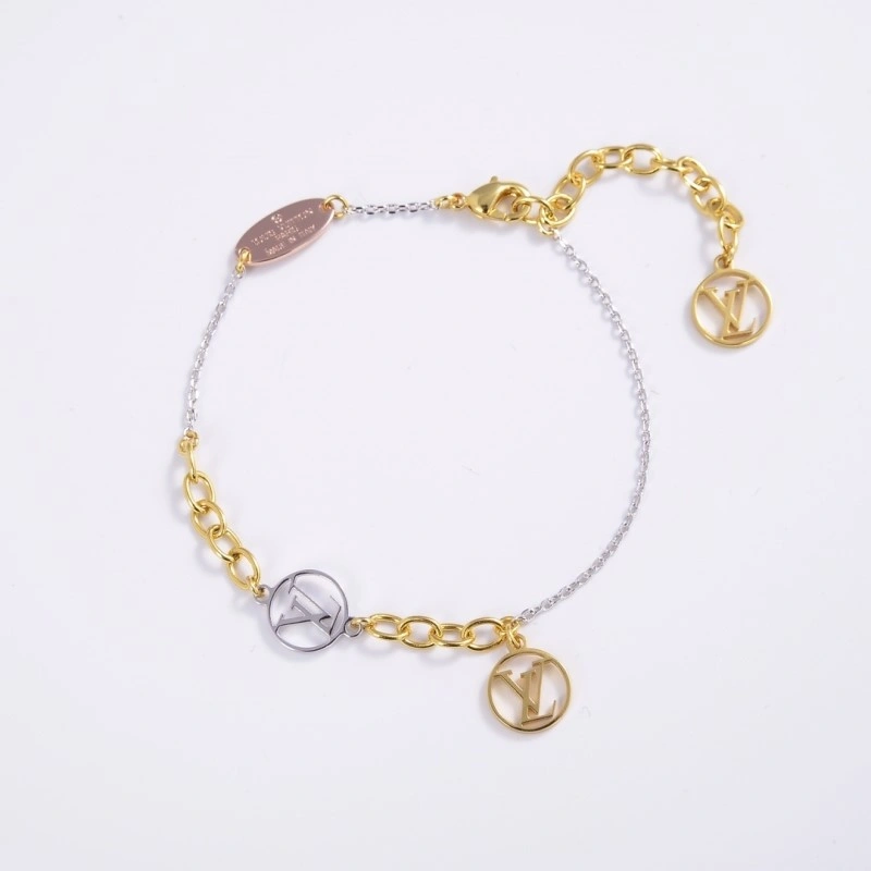 Attractive Louis Vuitton Bracelets 248262