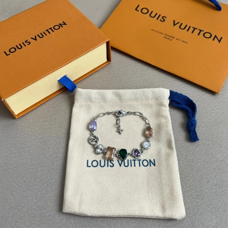 MultiPurpose Louis Vuitton Bracelets 248259