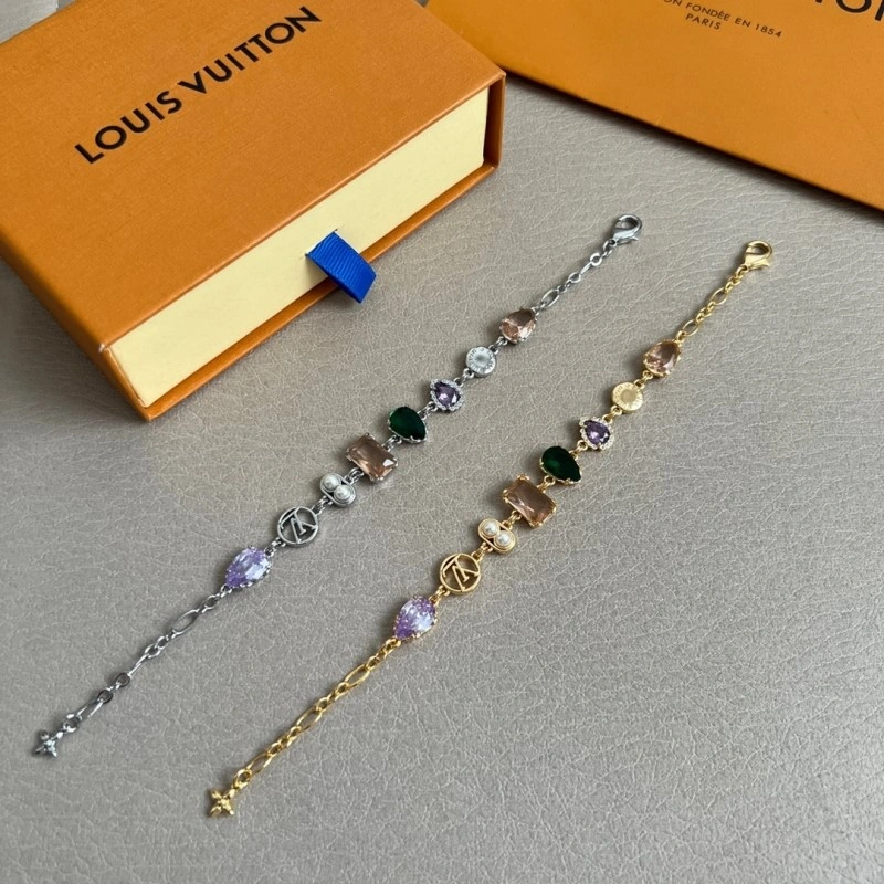 MultiPurpose Louis Vuitton Bracelets 248259