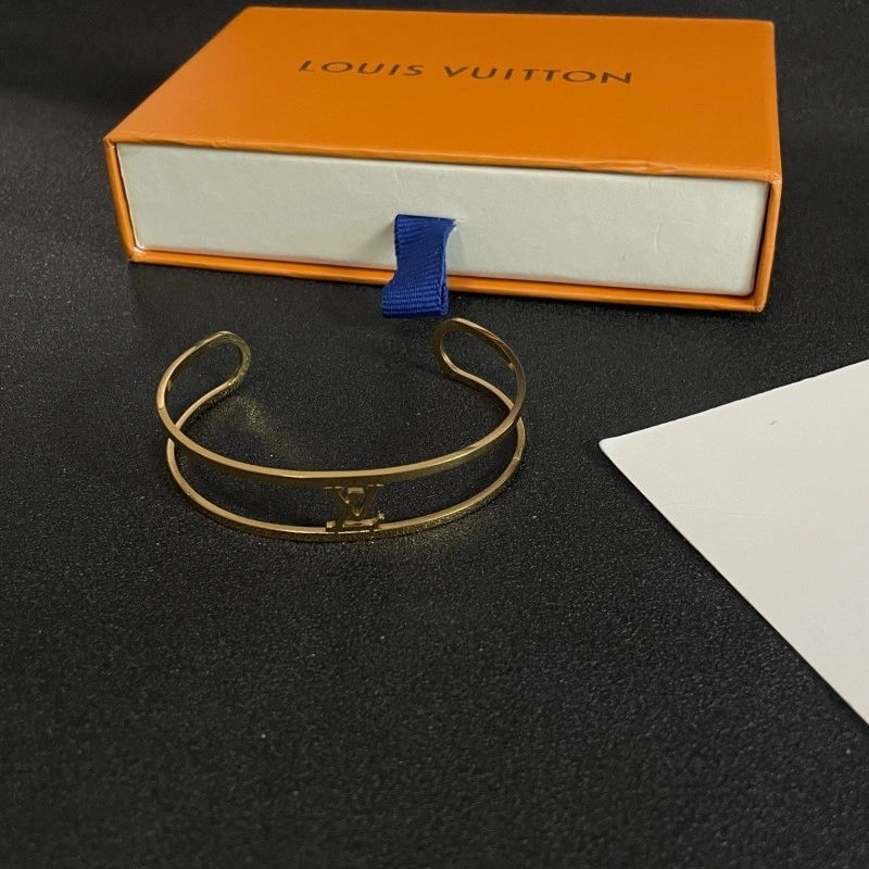 Louis Vuitton Bracelets Comfortable 248254