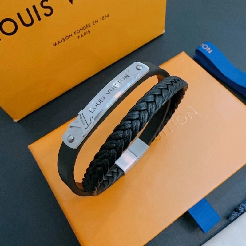 Louis Vuitton Bracelets Durable 248252