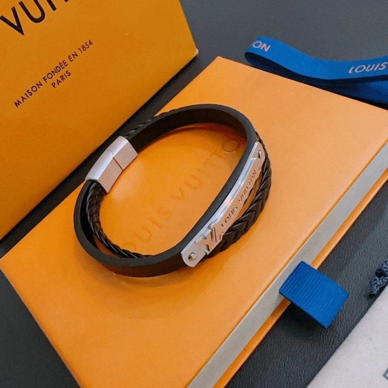 Louis Vuitton Bracelets Durable 248252
