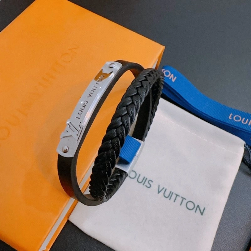 Louis Vuitton Bracelets Durable 248252