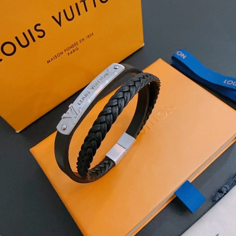 Louis Vuitton Bracelets Durable 248252