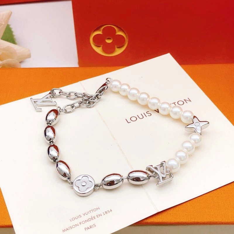 SmartChoice Louis Vuitton Bracelets 248236