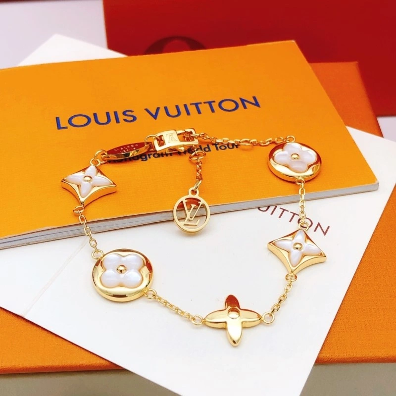Louis Vuitton Bracelets SmartChoice 248247