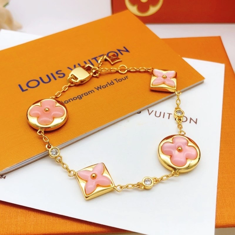 Louis Vuitton Bracelets Durable 248240