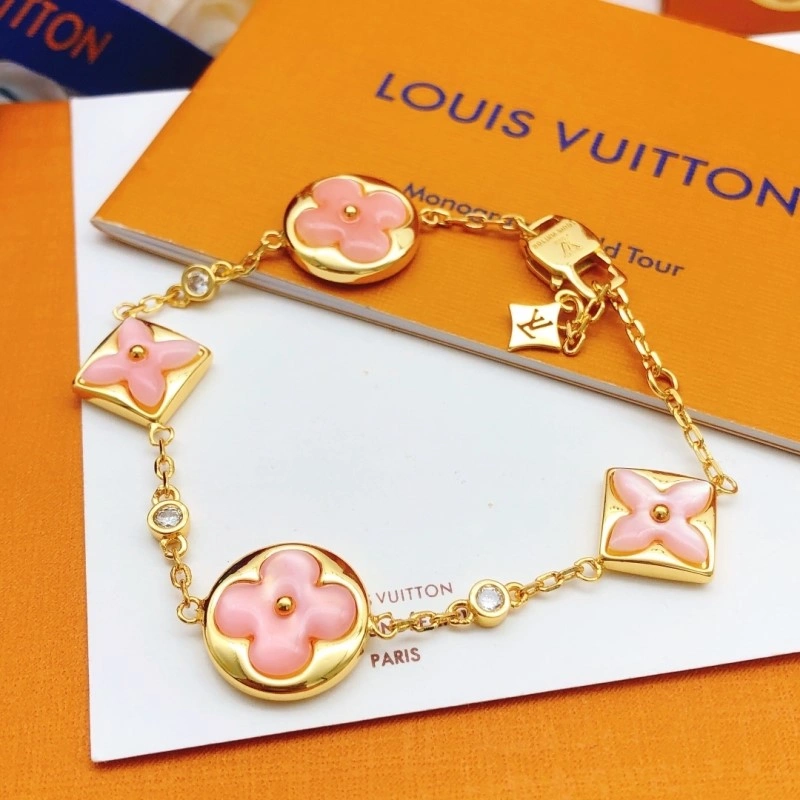 Louis Vuitton Bracelets Durable 248240