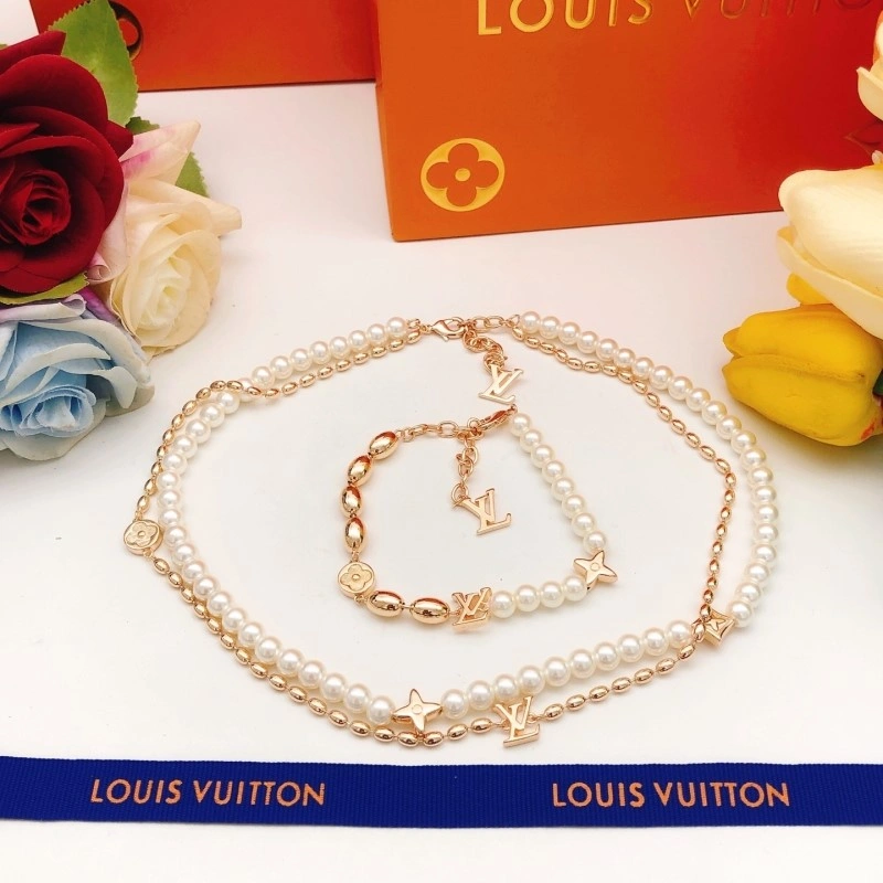 Louis Vuitton Bracelets Seasonal 248238