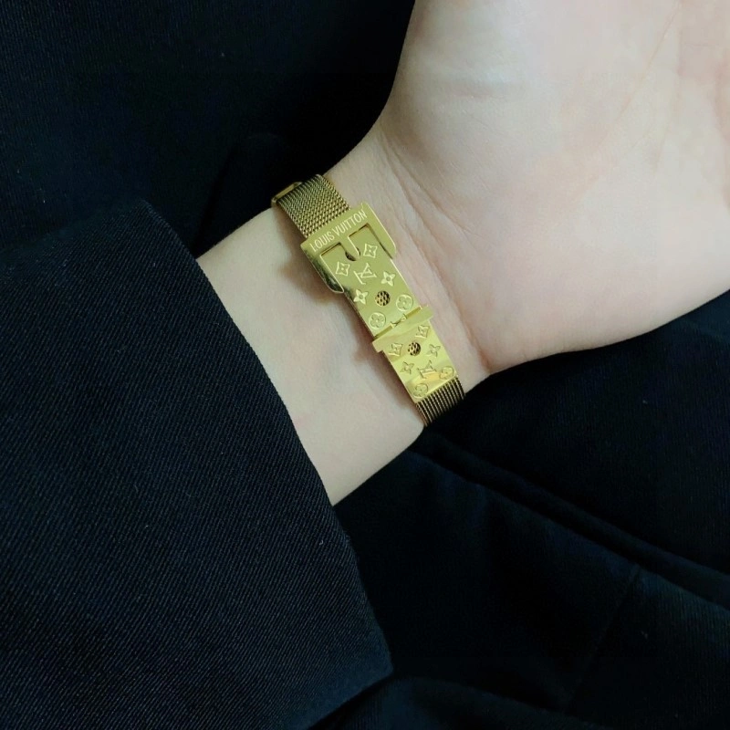 Louis Vuitton Bracelets Modern 248246