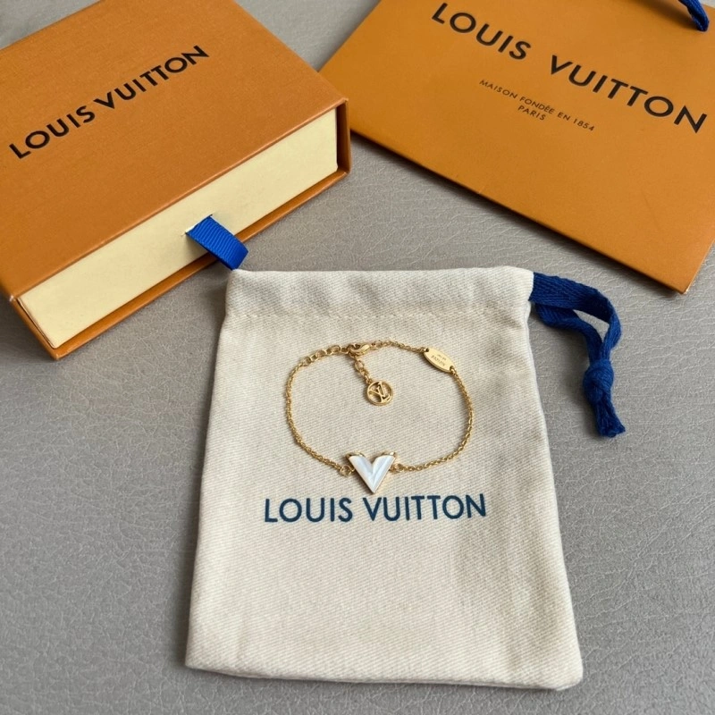 Louis Vuitton Bracelets BestValue 248231