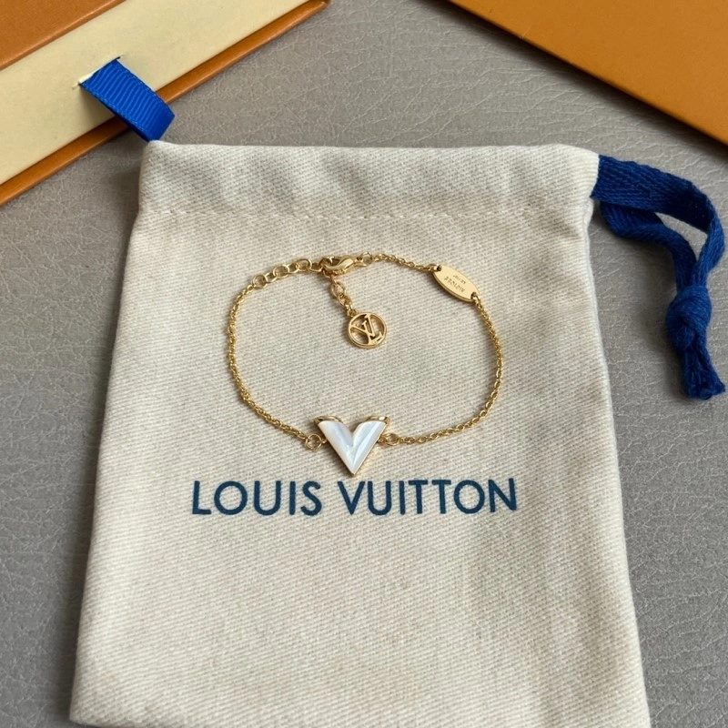 Louis Vuitton Bracelets BestValue 248231