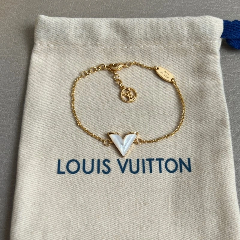 Louis Vuitton Bracelets BestValue 248231