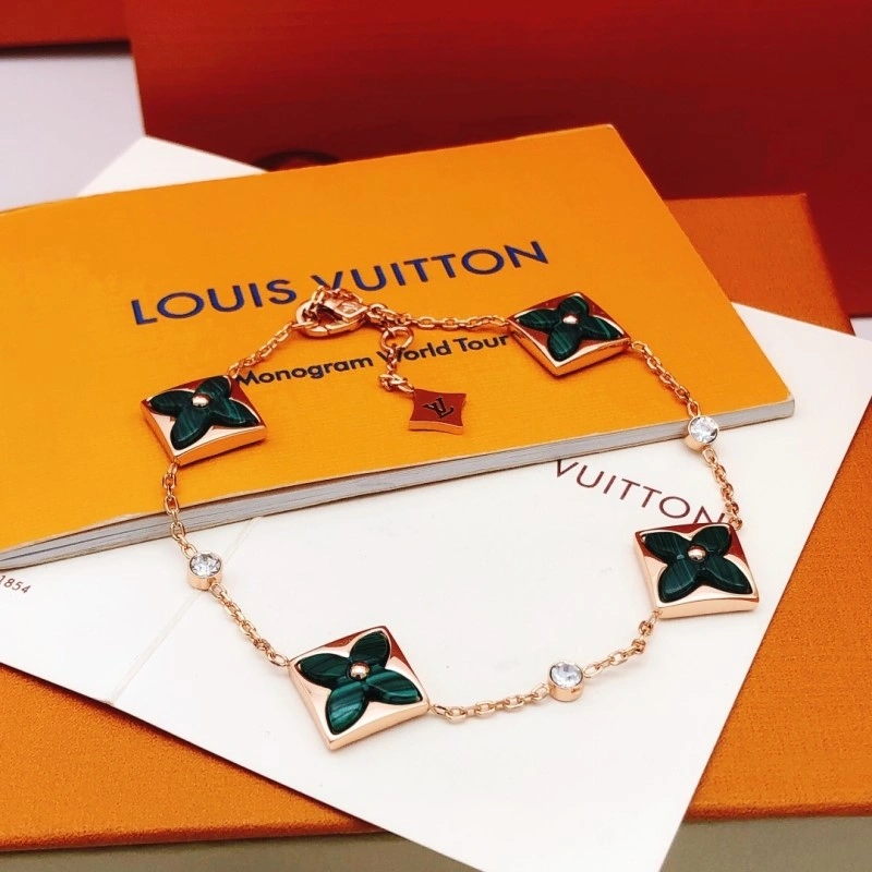 Tailored Louis Vuitton Bracelets 248225