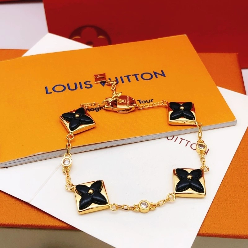 Louis Vuitton Bracelets Sophisticated 248222
