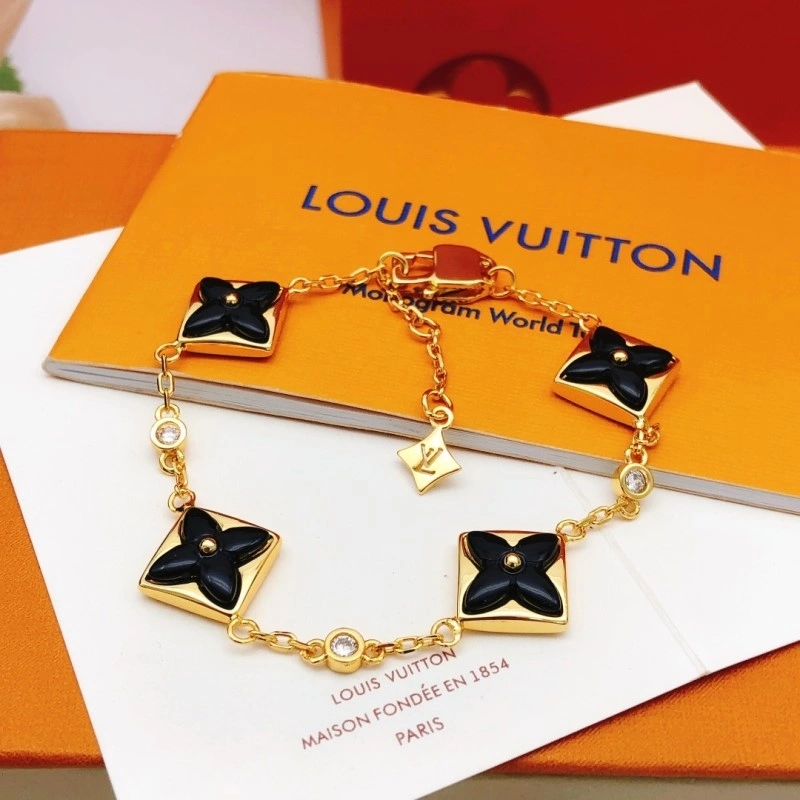 Louis Vuitton Bracelets Sophisticated 248222