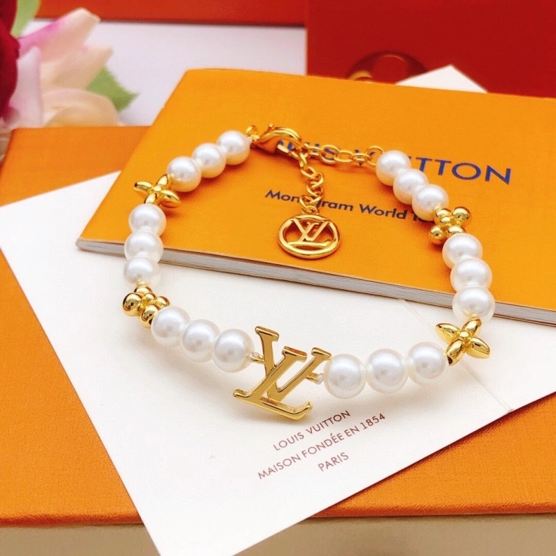 Louis Vuitton Bracelets MoistureWicking 248223