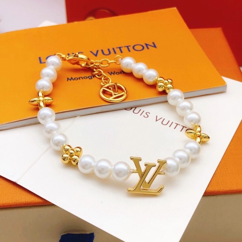 Louis Vuitton Bracelets MoistureWicking 248223