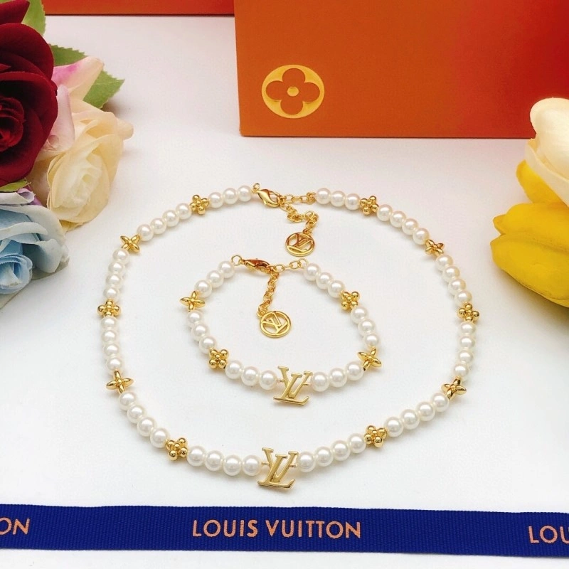 Louis Vuitton Bracelets MoistureWicking 248223