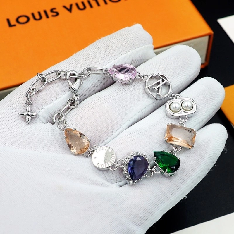 Modern Louis Vuitton Bracelets 248218