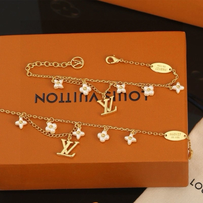 Louis Vuitton Bracelets RelaxedFit 248217
