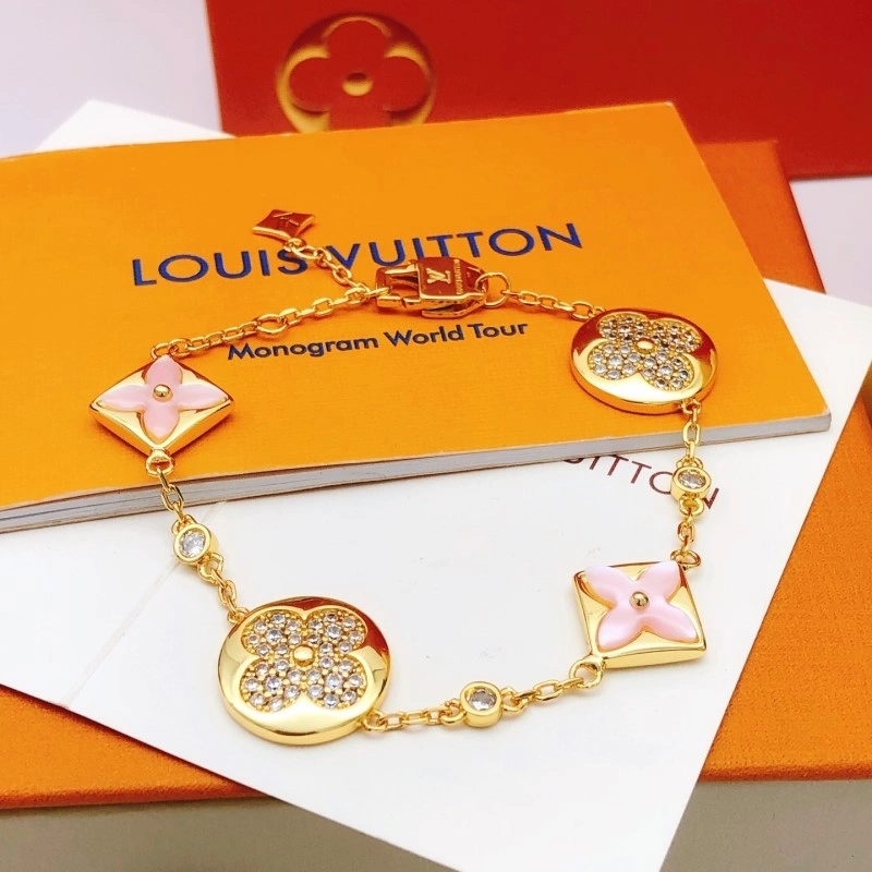 Louis Vuitton Bracelets WrinkleFree 248211
