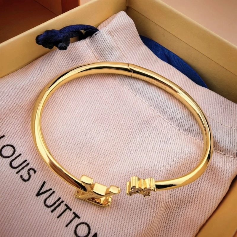 Louis Vuitton Bracelets EasyCare 248181