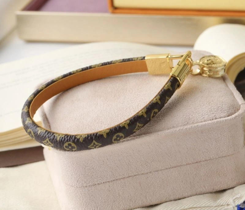 Colorful Louis Vuitton Bracelets 256901
