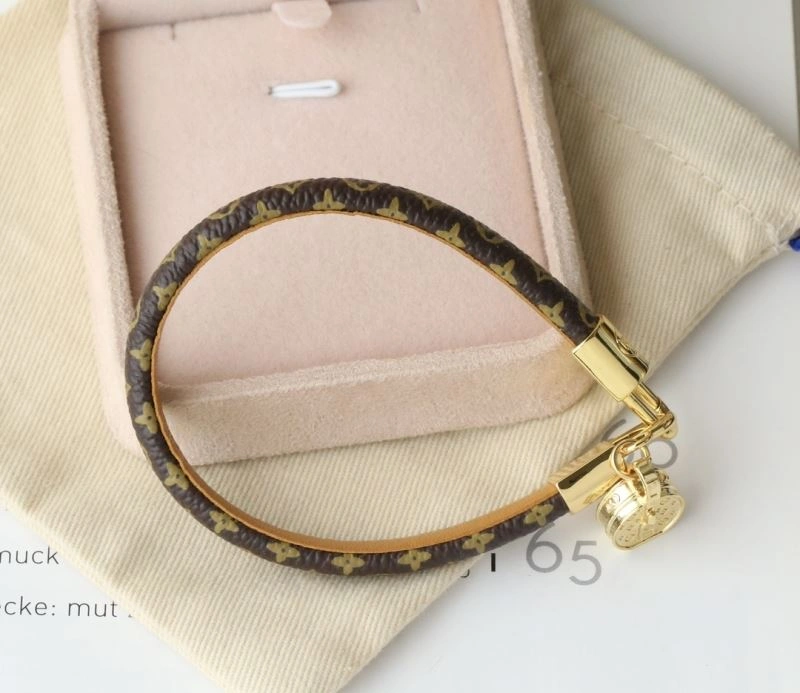 Colorful Louis Vuitton Bracelets 256901