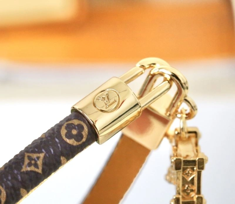 TimelessDesign Louis Vuitton Bracelets 256899