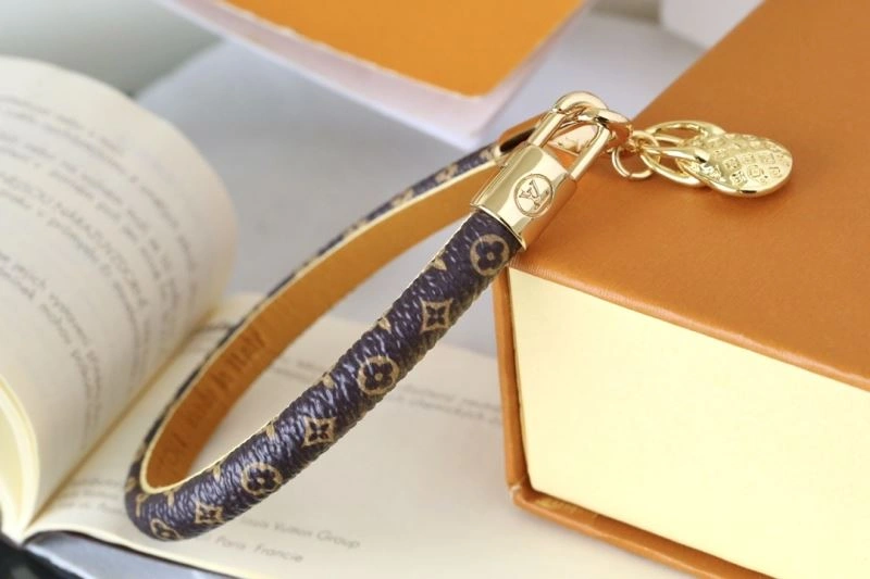 Louis Vuitton Bracelets Timeless 256898