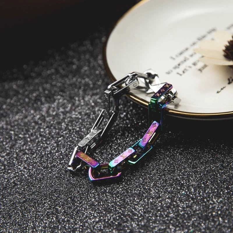 Effortless Louis Vuitton Bracelets 256873