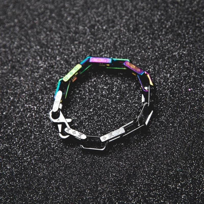 Effortless Louis Vuitton Bracelets 256873