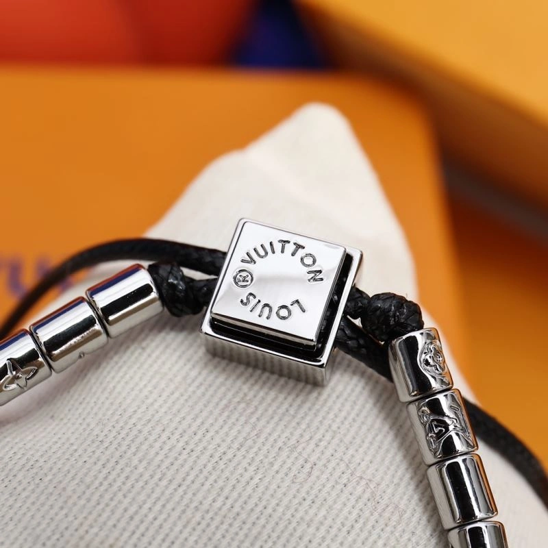 Louis Vuitton Bracelets ComfortFit 256889