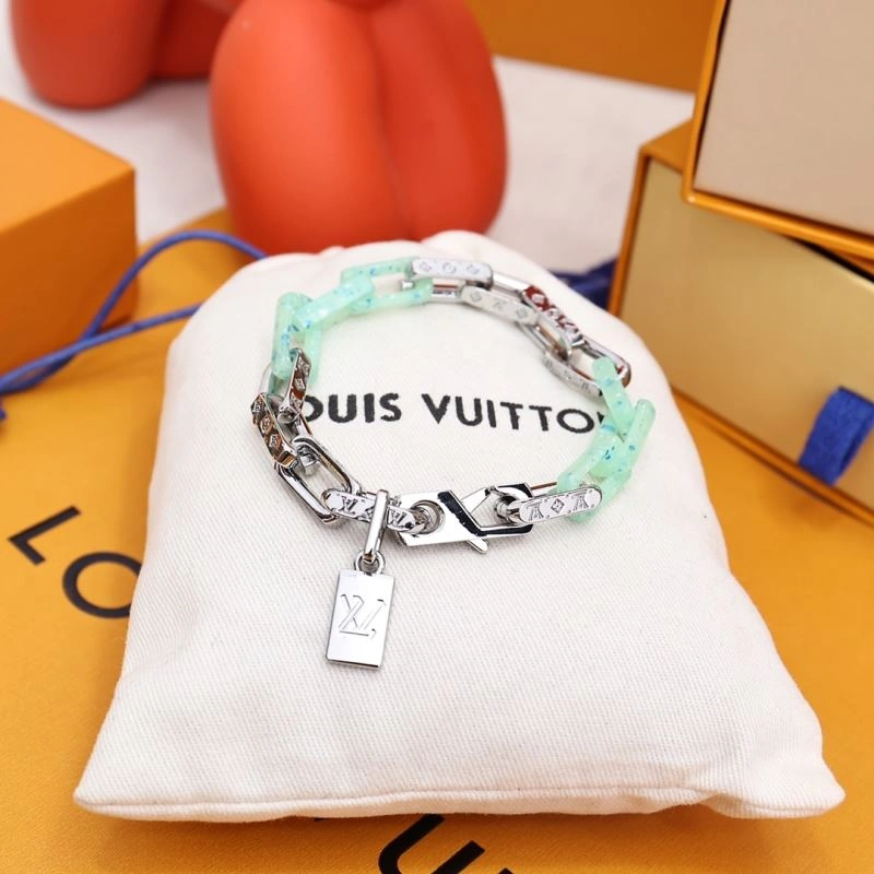 Practical Louis Vuitton Bracelets 256892