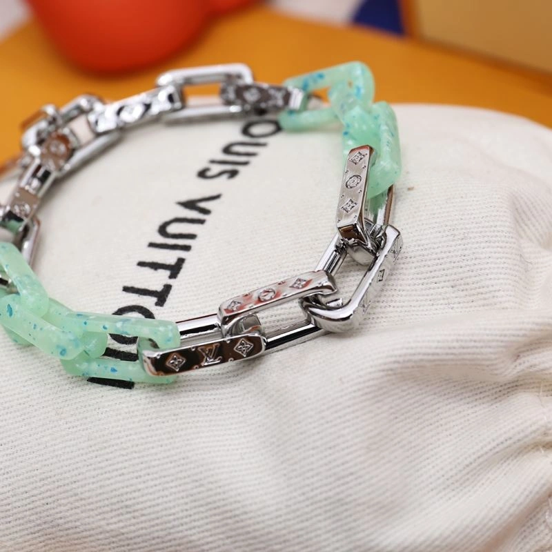 Practical Louis Vuitton Bracelets 256892