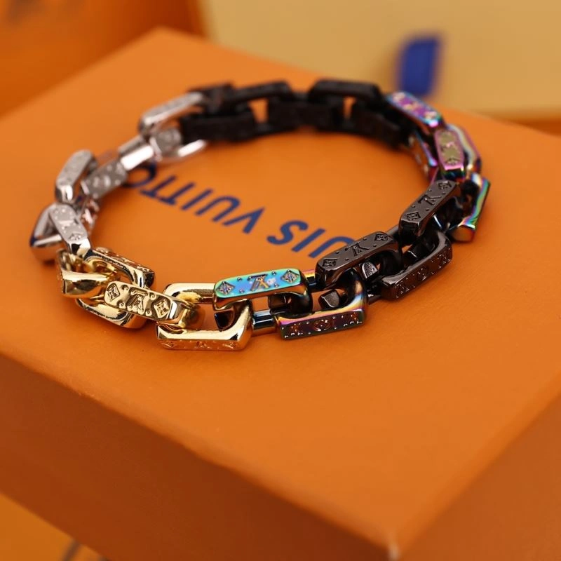 Lightweight Louis Vuitton Bracelets 256887