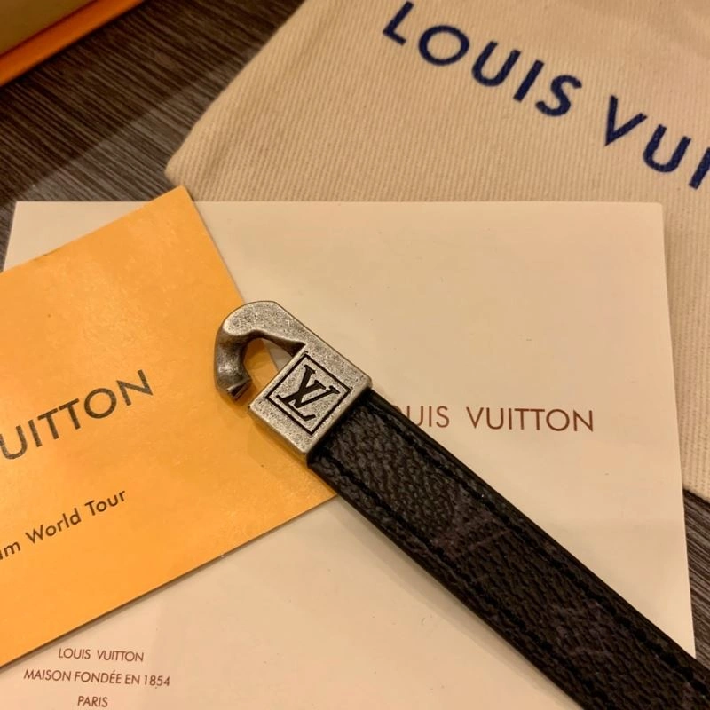 Comfortable Louis Vuitton Bracelets 256894