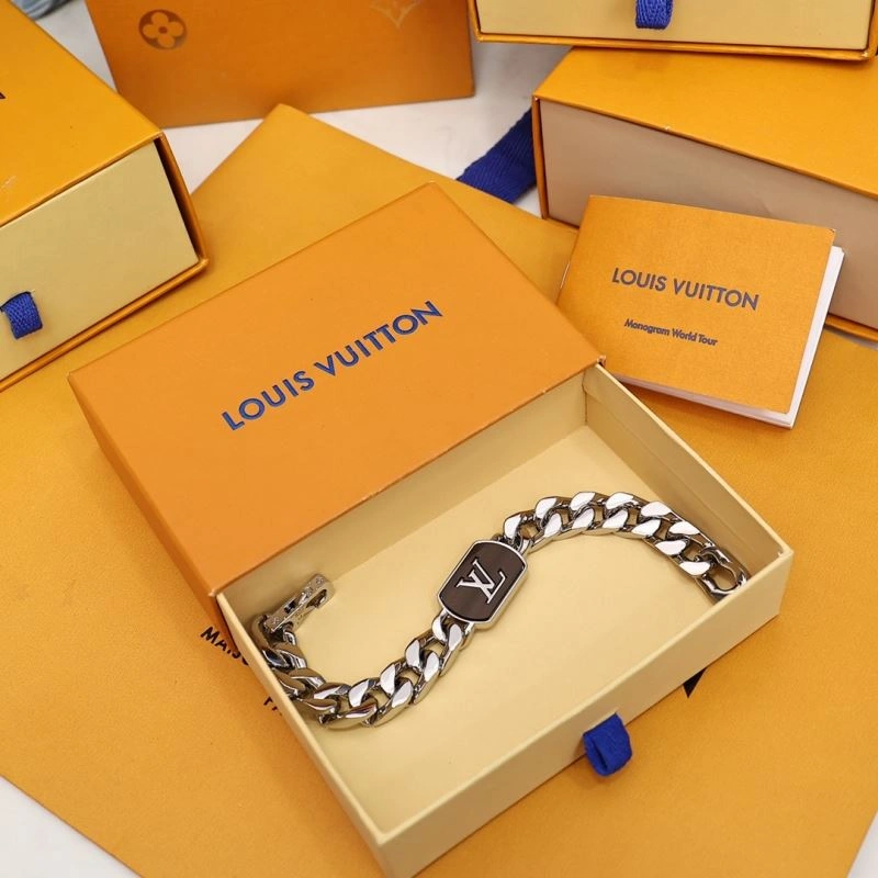 Durable Louis Vuitton Bracelets 256878