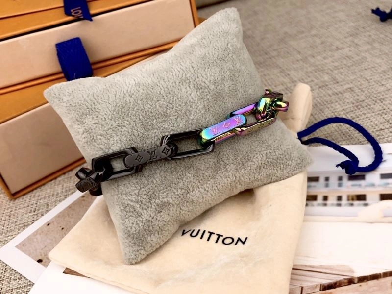 Louis Vuitton Bracelets Timeless 256891