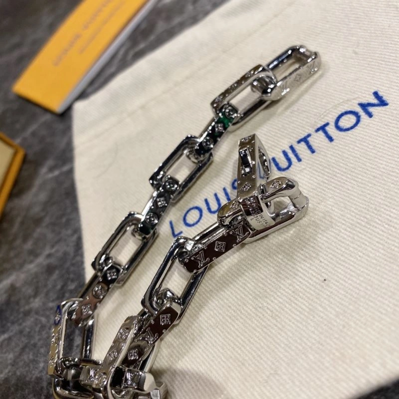 Louis Vuitton Bracelets Comfortable 256870
