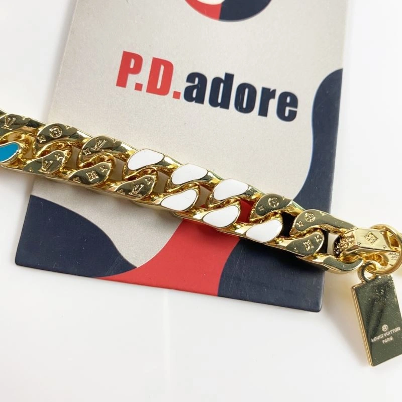 SmartChoice Louis Vuitton Bracelets 256860