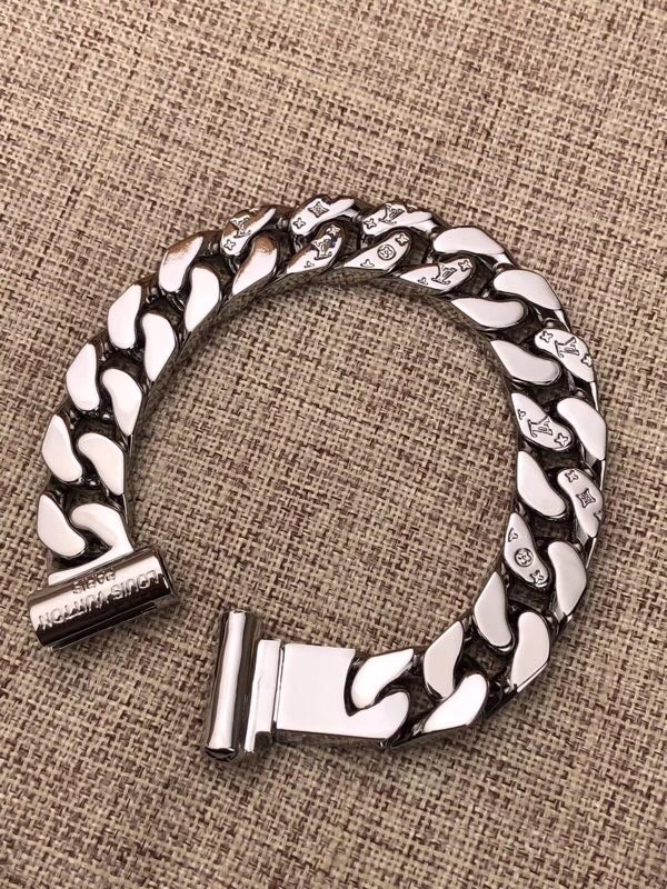 Louis Vuitton Bracelets Trendy 256869