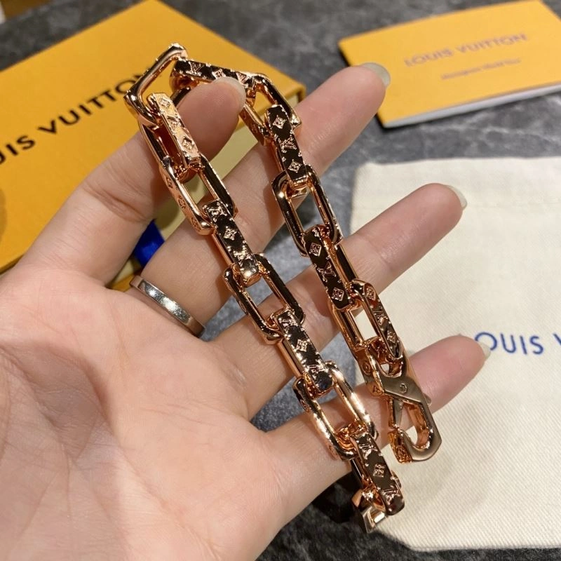 FlexibleFit Louis Vuitton Bracelets 256857