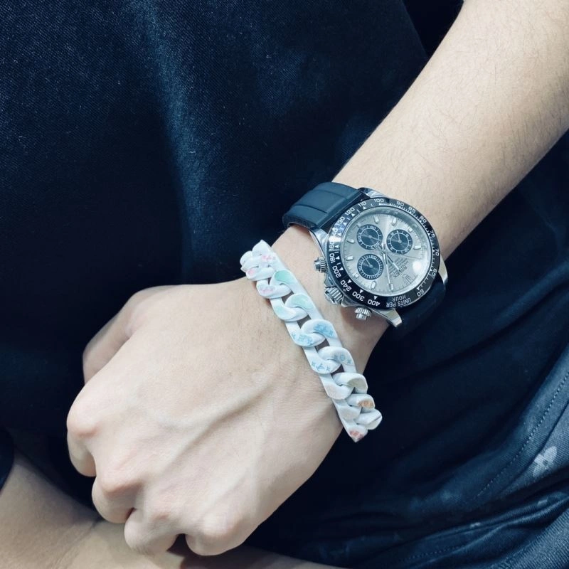 Louis Vuitton Bracelets Breathable 256855
