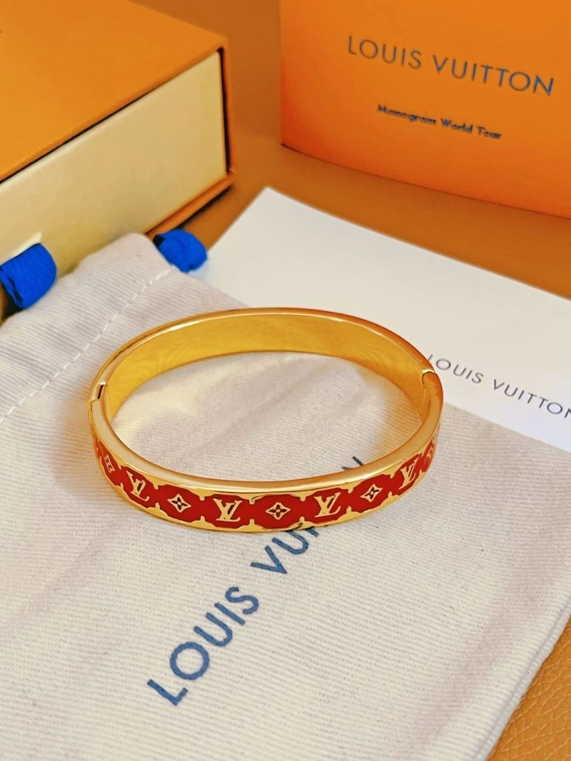 TimelessDesign Louis Vuitton Bracelets 256920